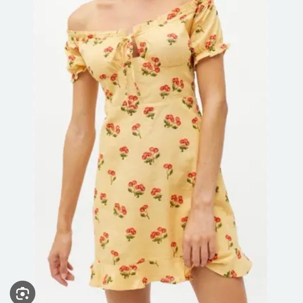 Urban Outfitters Yellow Floral Off-Shoulder Mini Dress Cherries‎ Y2K